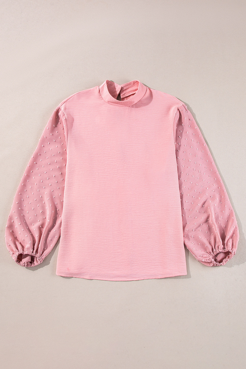 Well Tailored Blouse with a Graceful Silhouette