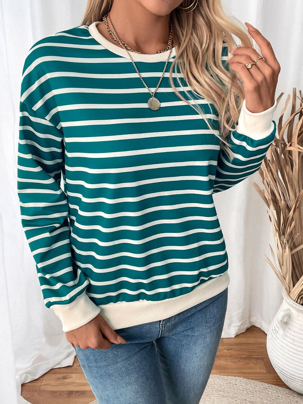 Effortlessly Elegant Shirt with a Timeless Design