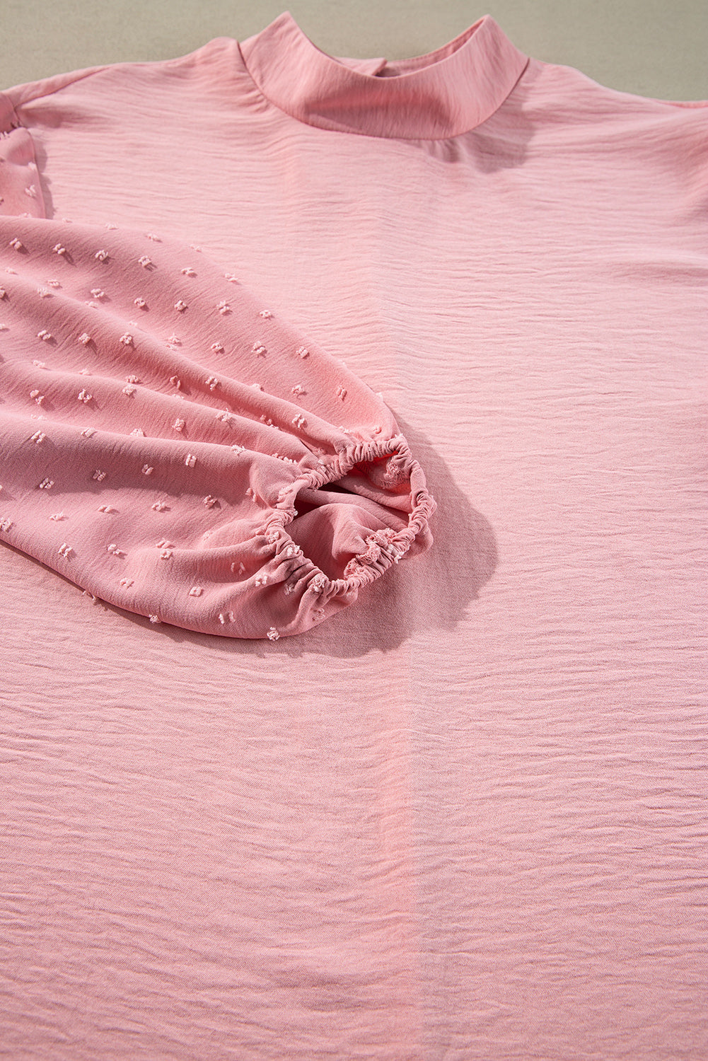 Well Tailored Blouse with a Graceful Silhouette