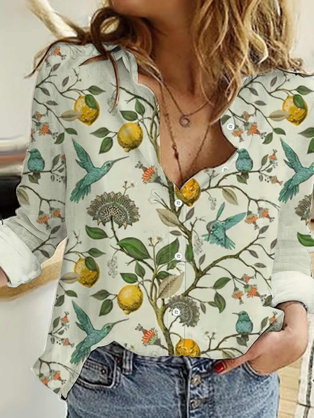 Elegantly Styled Blouse for Everyday Wear