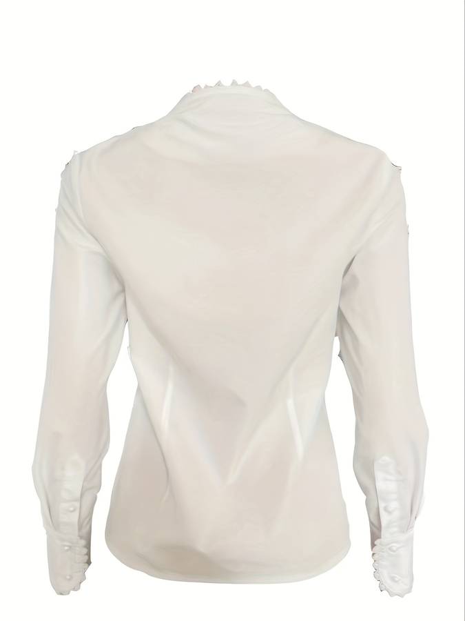 Classic Vintage Blouse with a Flattering Fit