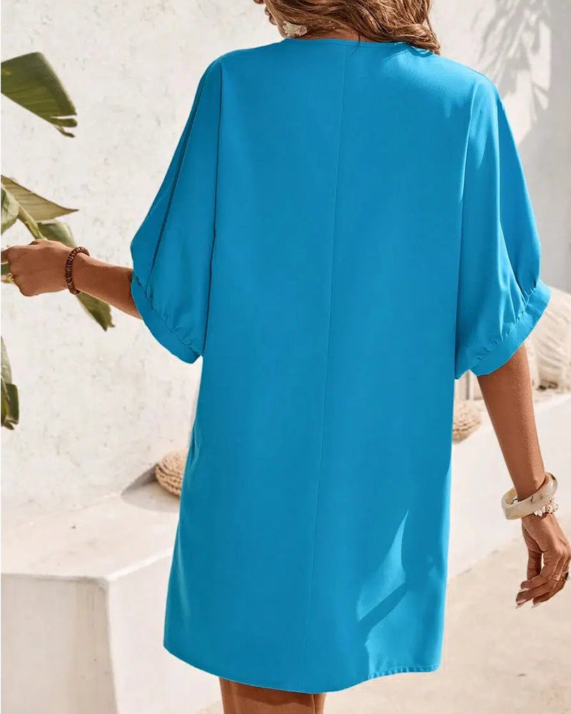 Gracefully Styled Dress for Any Occasion