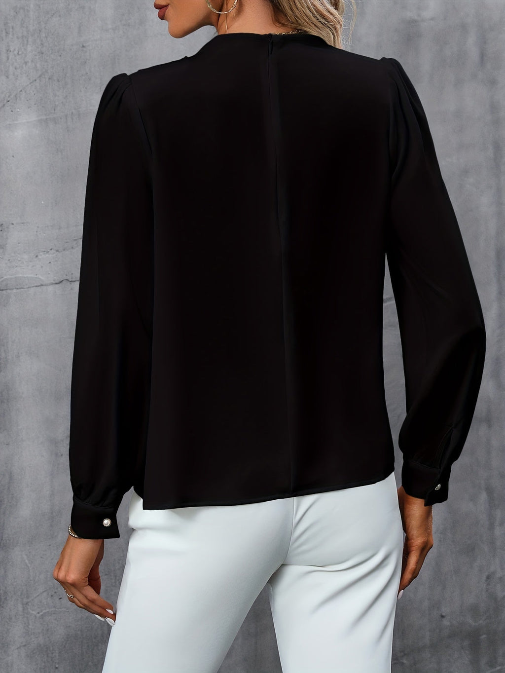 Polished Blouse with an Effortless Classic Look