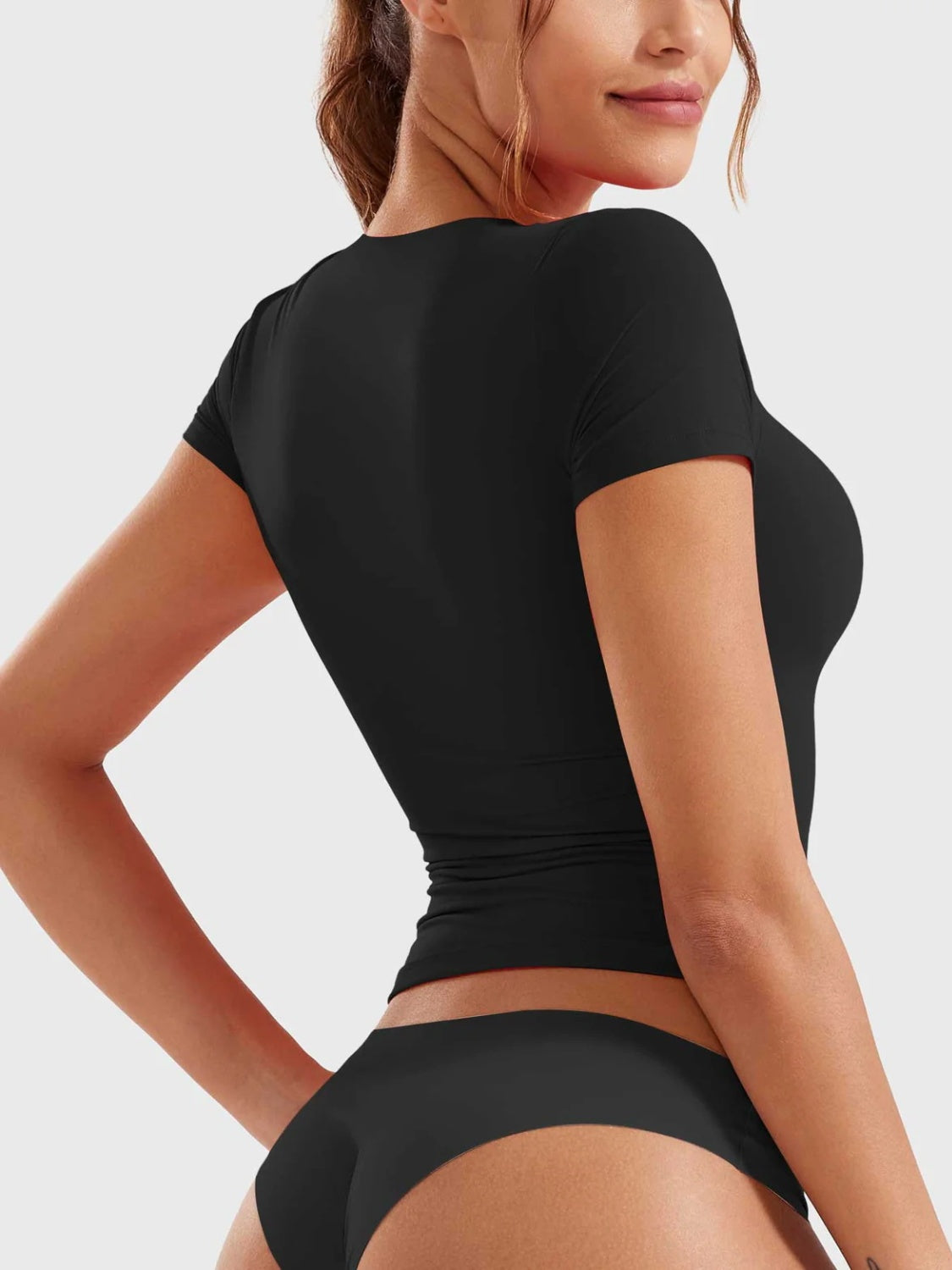Well Tailored T-Shirt with a Graceful Silhouette