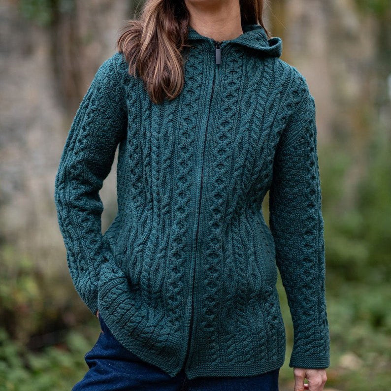 Women's Clan Pattern Zip Hooded Sweater artswardrobe