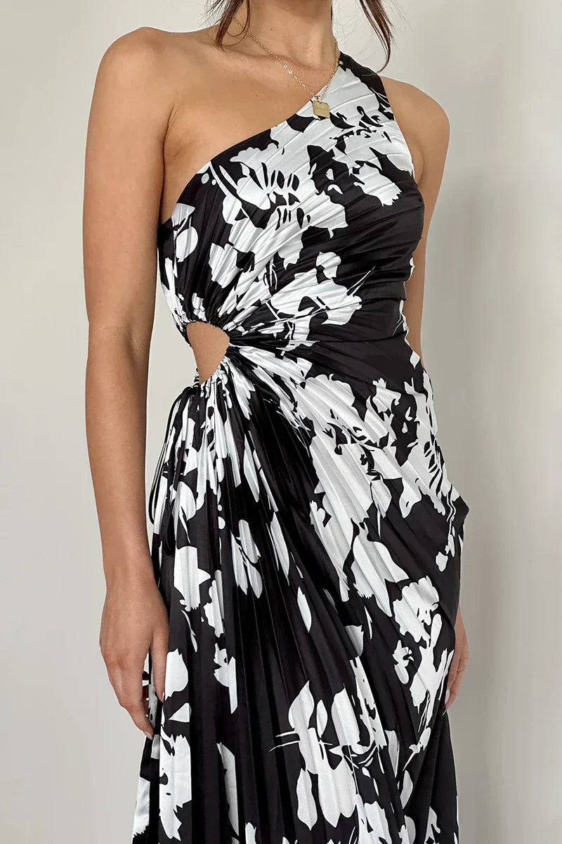 Black/White Flowers