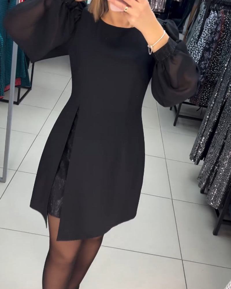 Classic Vintage Dress with a Flattering Fit
