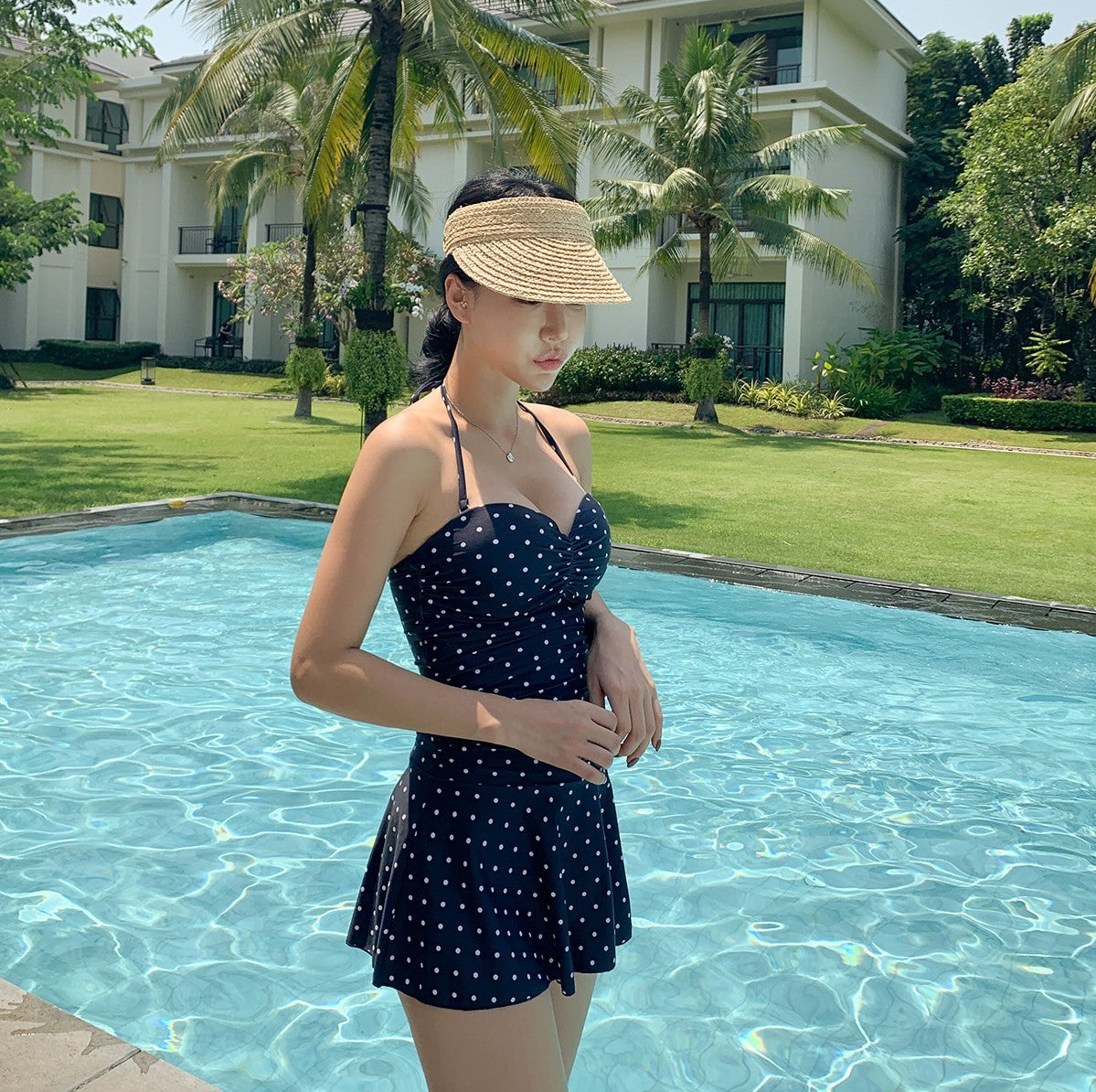 Polished Dress with an Effortless Classic Look