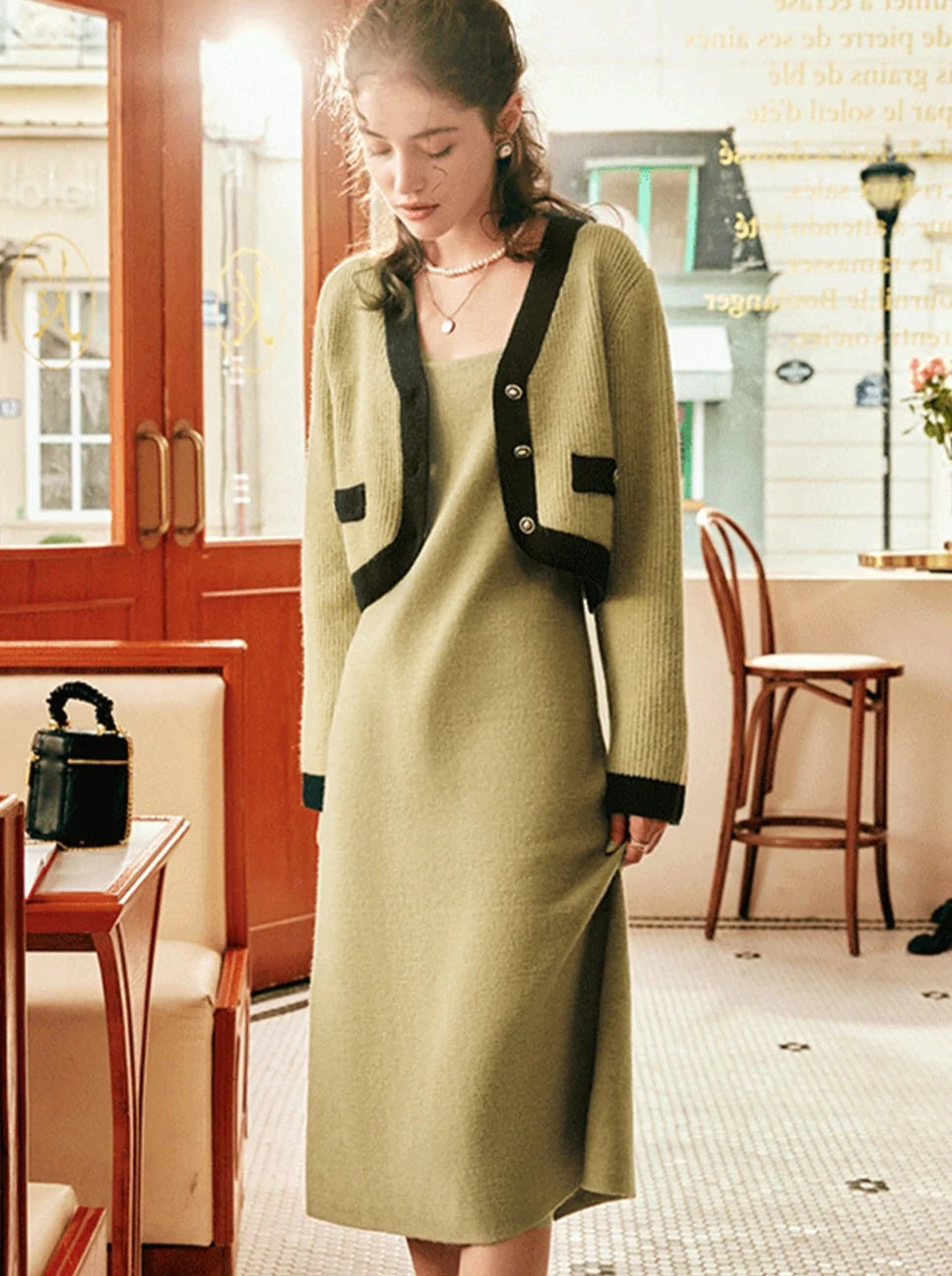Classic Vintage & Enduringly Stylish Dress
