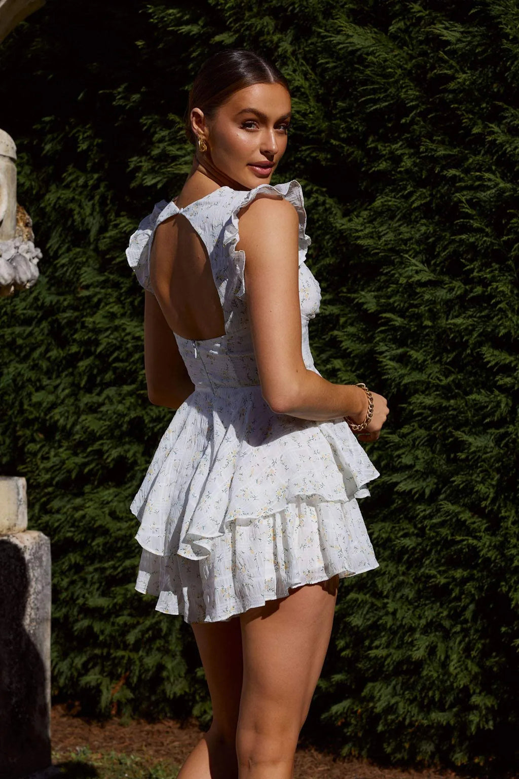 Beautifully Crafted Dress in a Classic Style