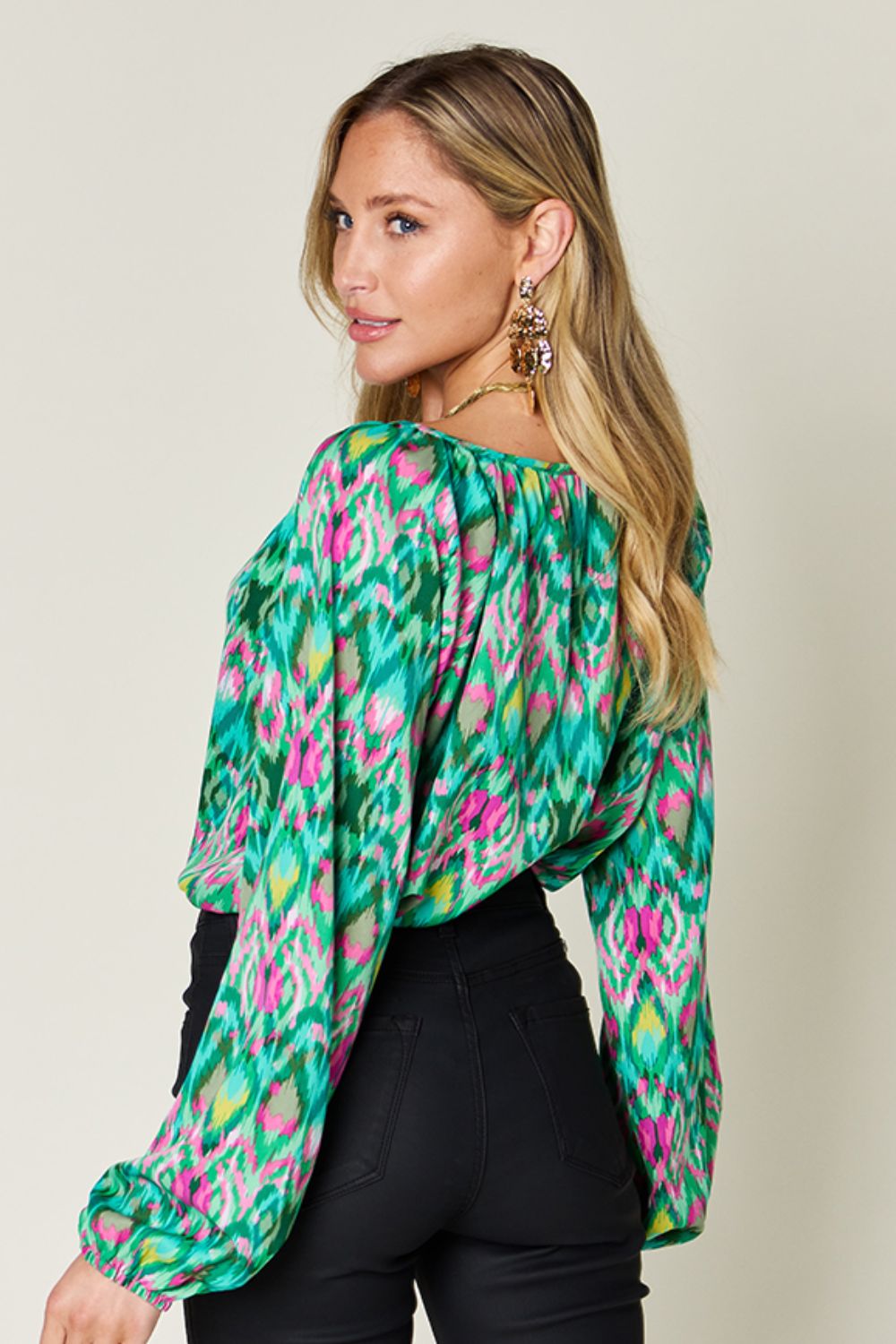 Polished Blouse with an Effortless Classic Look