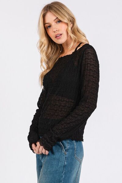 Classic Vintage Blouse with a Flattering Fit