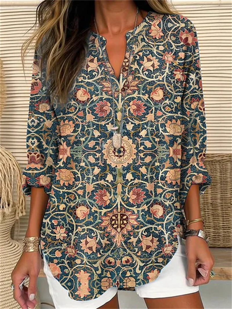 Sophisticated Blouse with a Clean Classic Look