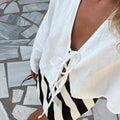 Effortlessly Elegant Blouse with a Timeless Design