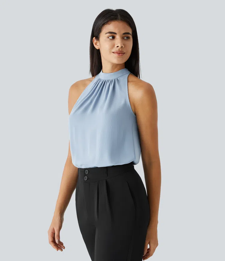 Classic Vintage Blouse with a Flattering Fit