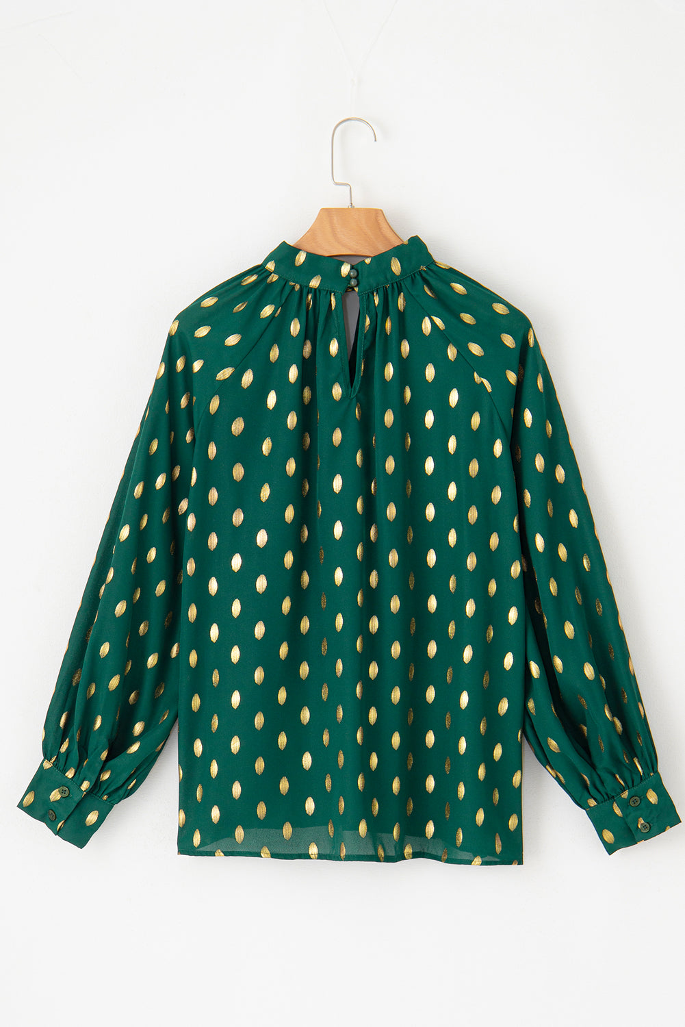 Classic Vintage Blouse with a Flattering Fit