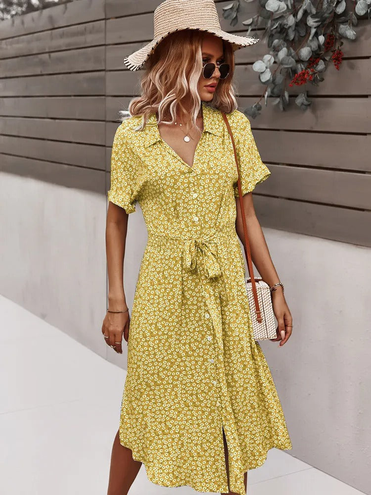 Beautifully Finished Dress in a Timeless Design