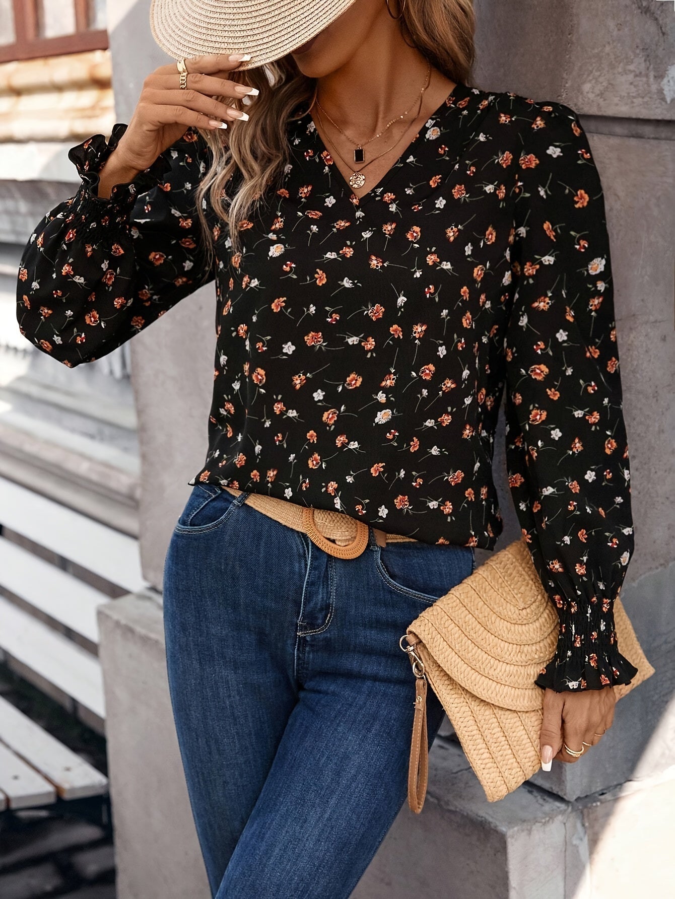 Elegantly Styled Blouse for Everyday Wear