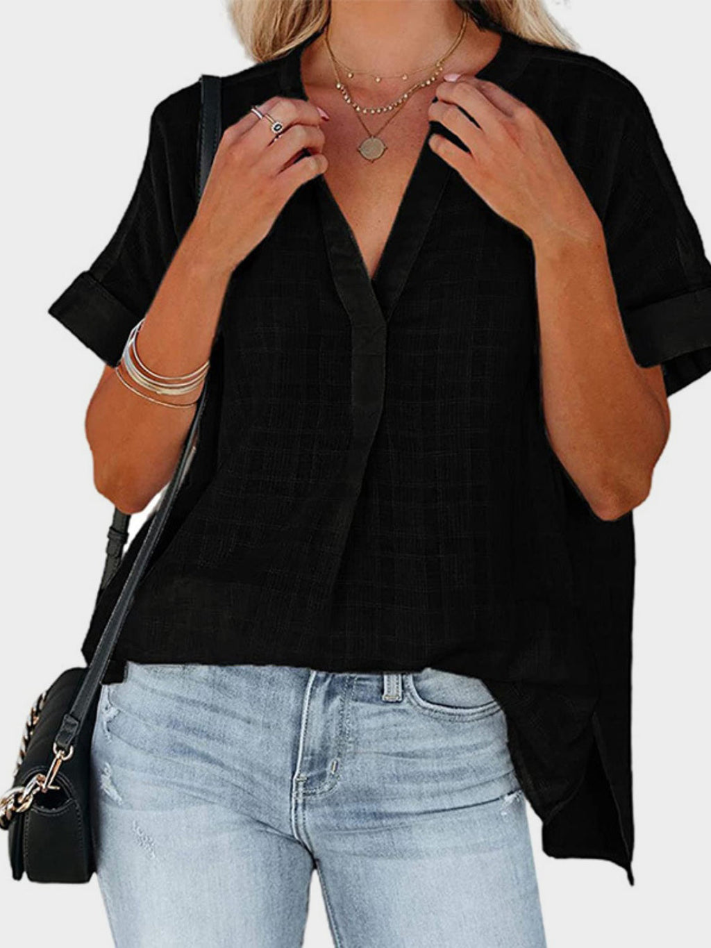 Sophisticated Blouse with a Clean Classic Look