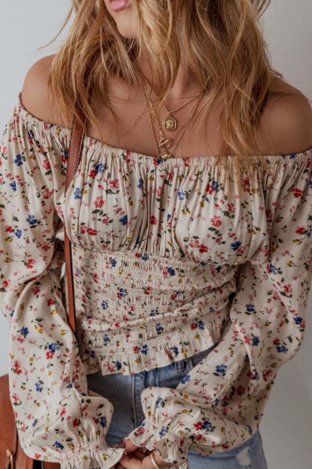 Beautifully Crafted Blouse in a Classic Style