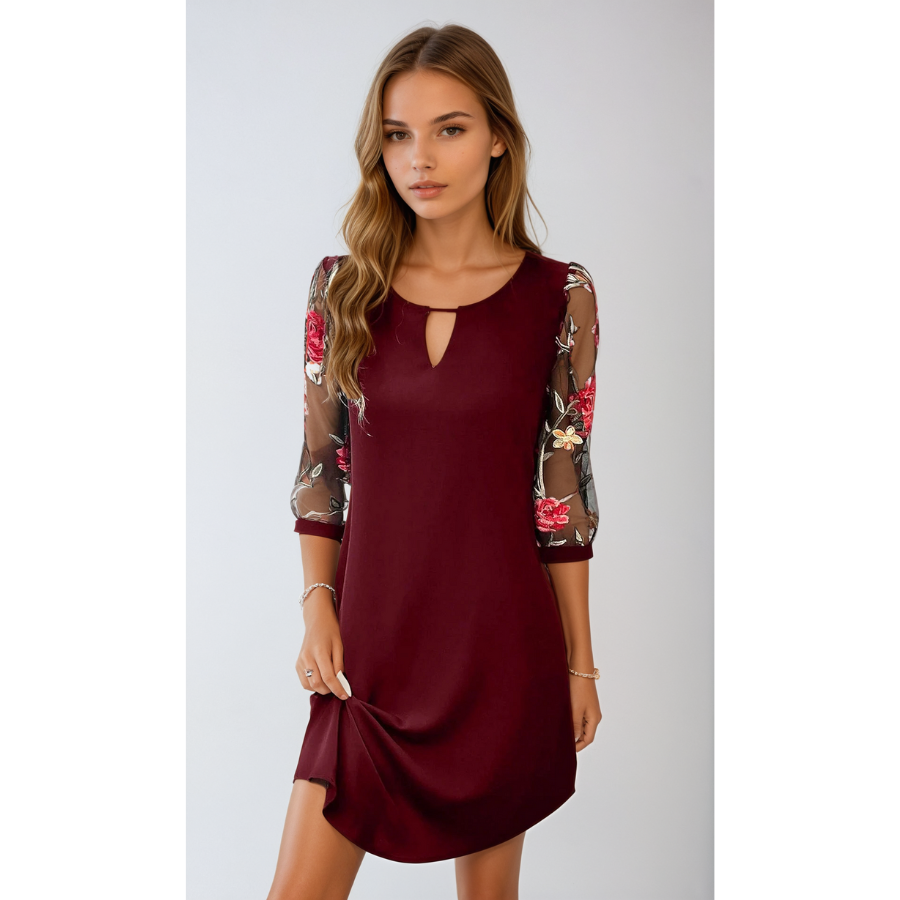 Effortlessly Elegant Dress with a Timeless Design