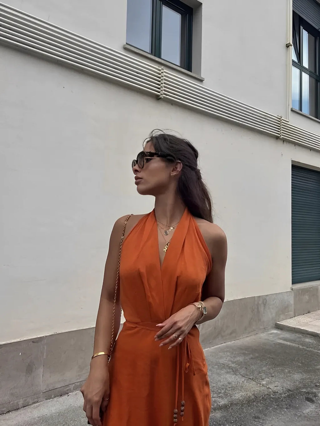 Beautifully Crafted Dress in a Classic Style