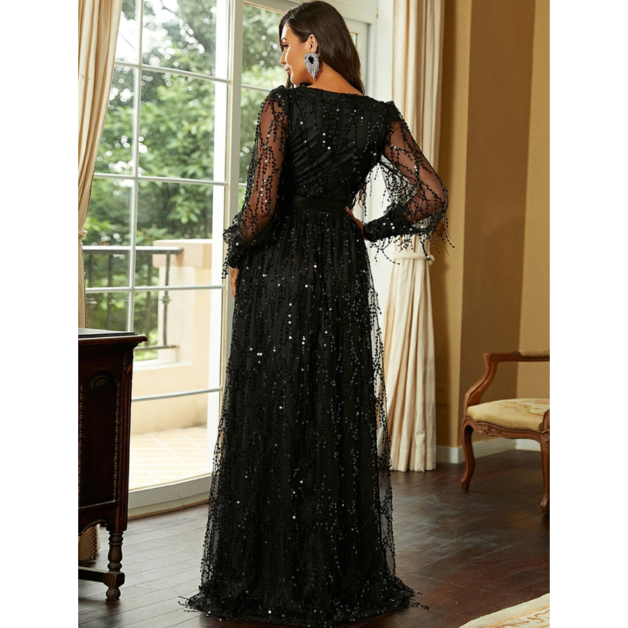 A Vintage Style Dress with Delicate Timeless Details