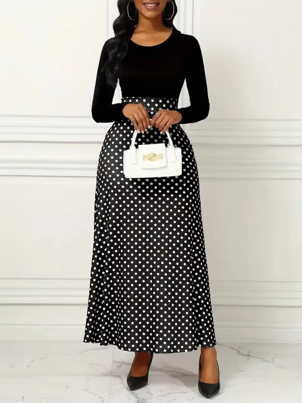 Well Tailored Dress with a Graceful Silhouette