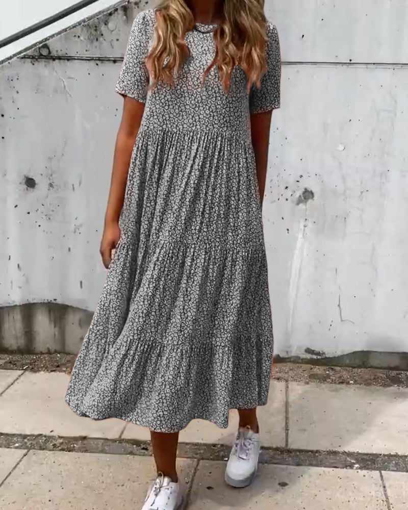 Well Tailored Dress with a Graceful Silhouette