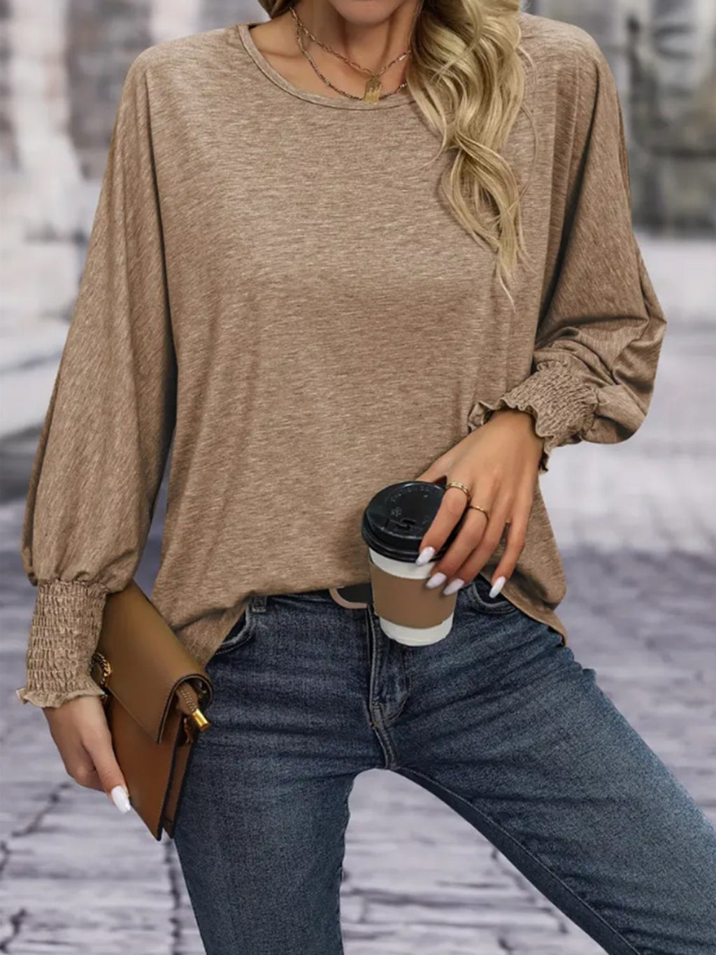Well Tailored T-Shirt with a Graceful Silhouette