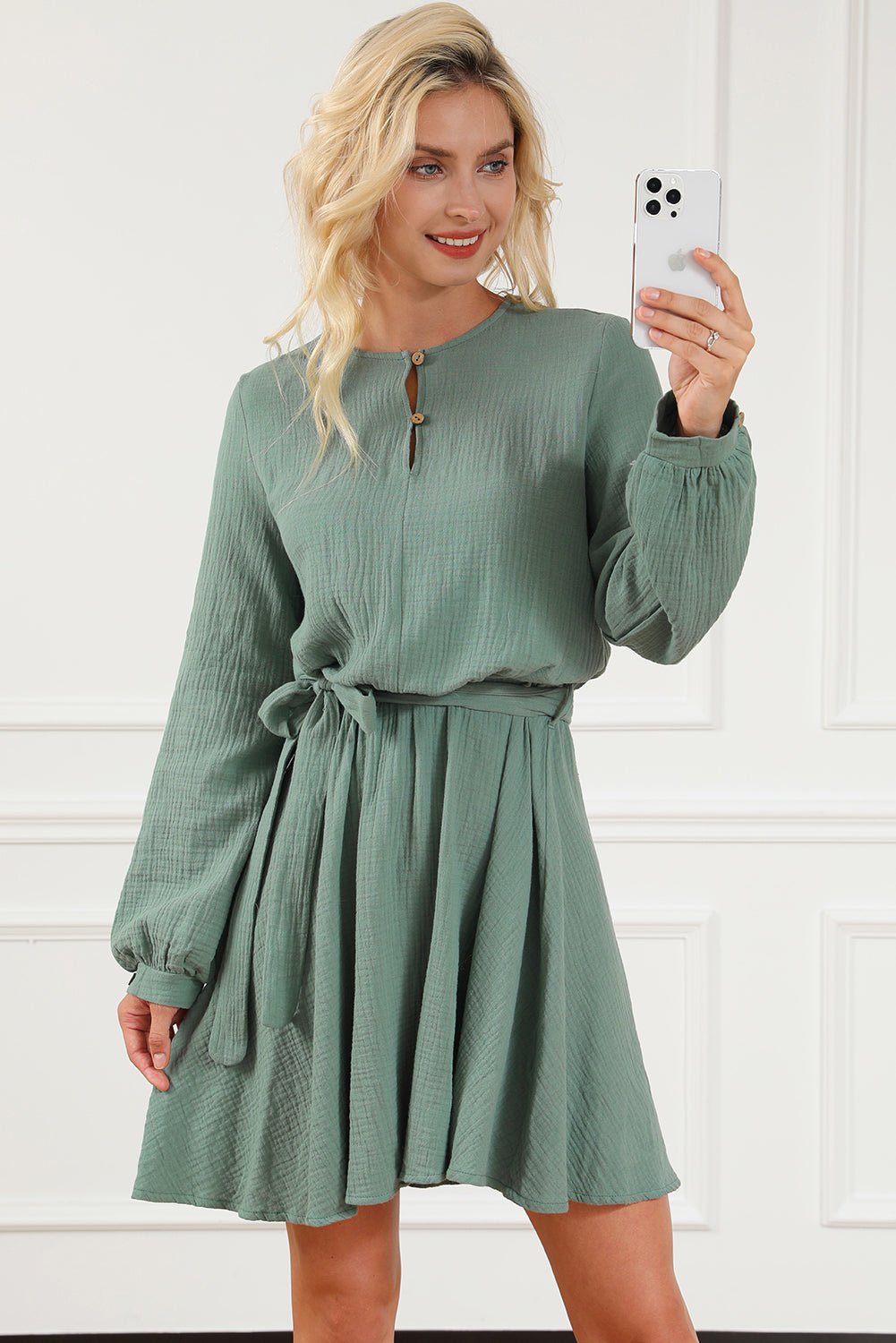 Classic Vintage & Enduringly Stylish Dress
