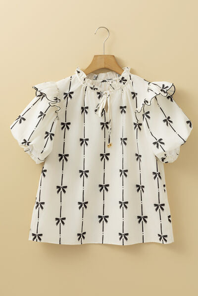 Sophisticated Blouse with a Clean Classic Look