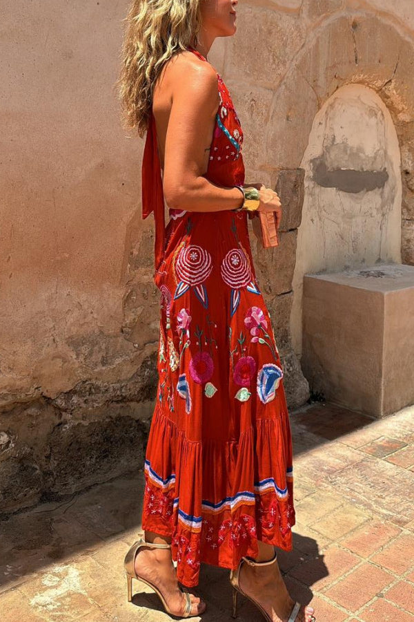 Classic Vintage Dress with a Flattering Fit