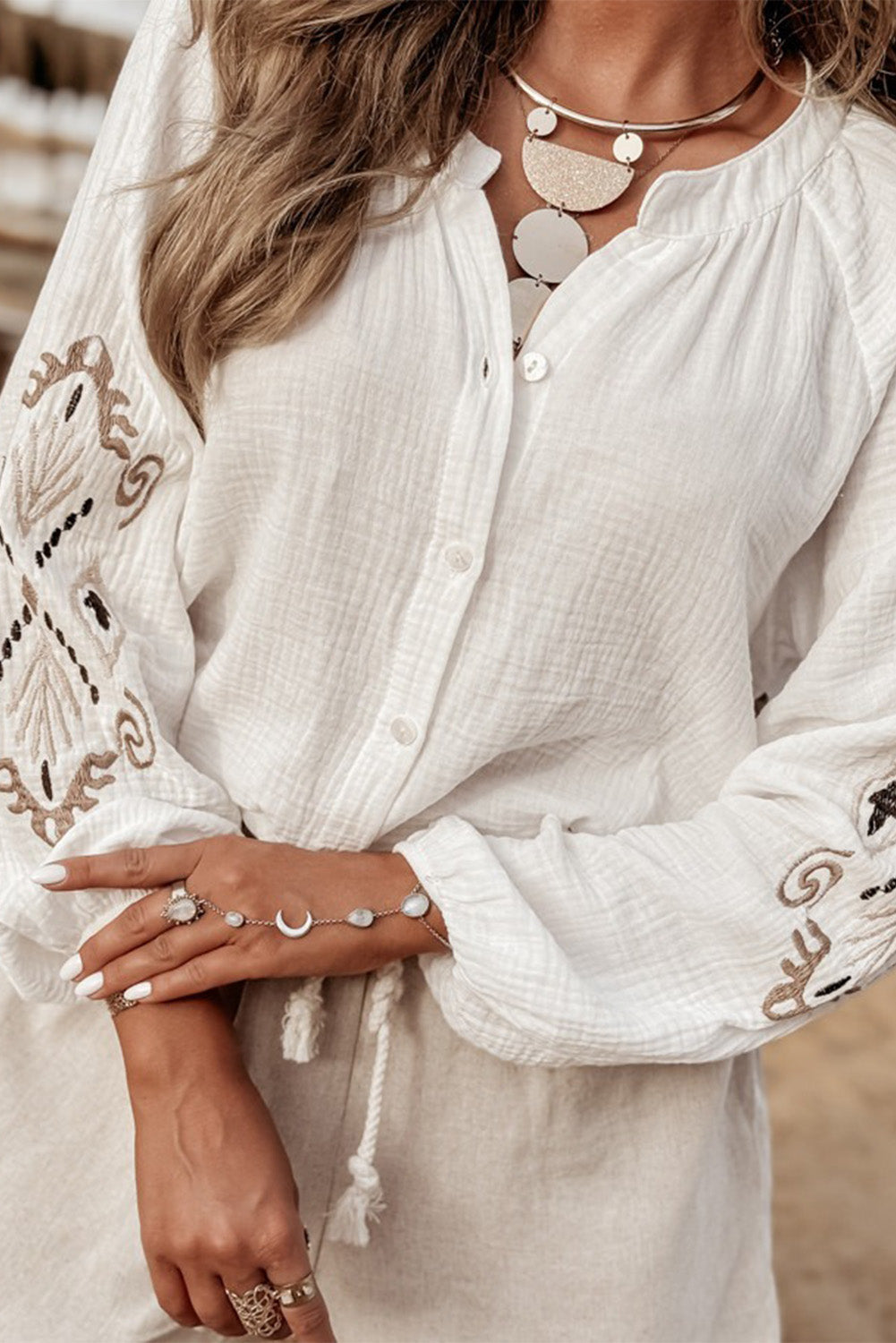 Gracefully Styled Shirt for Any Occasion