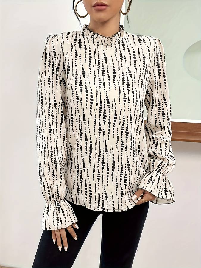 Beautifully Finished Blouse in a Timeless Design