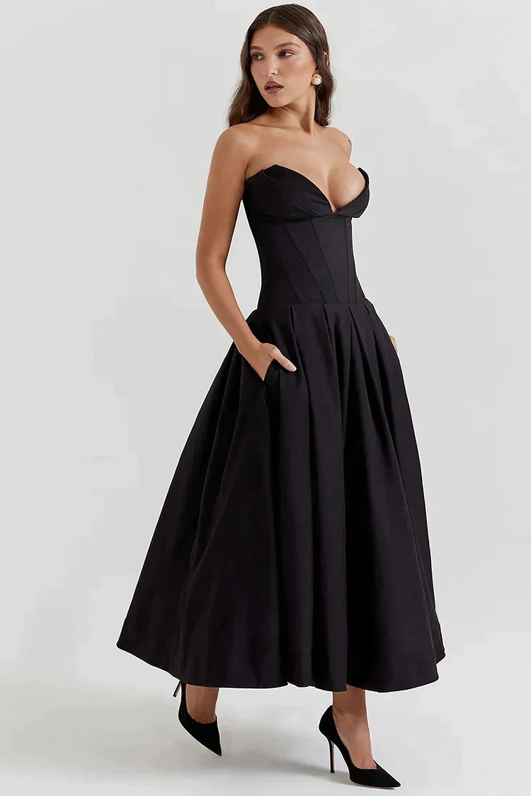 Classic Vintage & Enduringly Stylish Dress