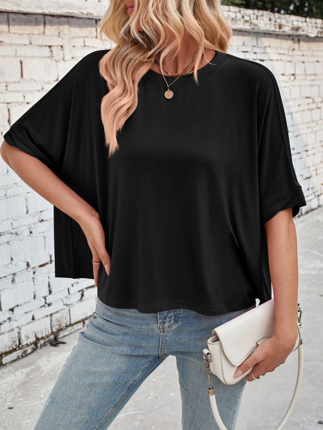 Beautifully Crafted T-Shirt in a Classic Style