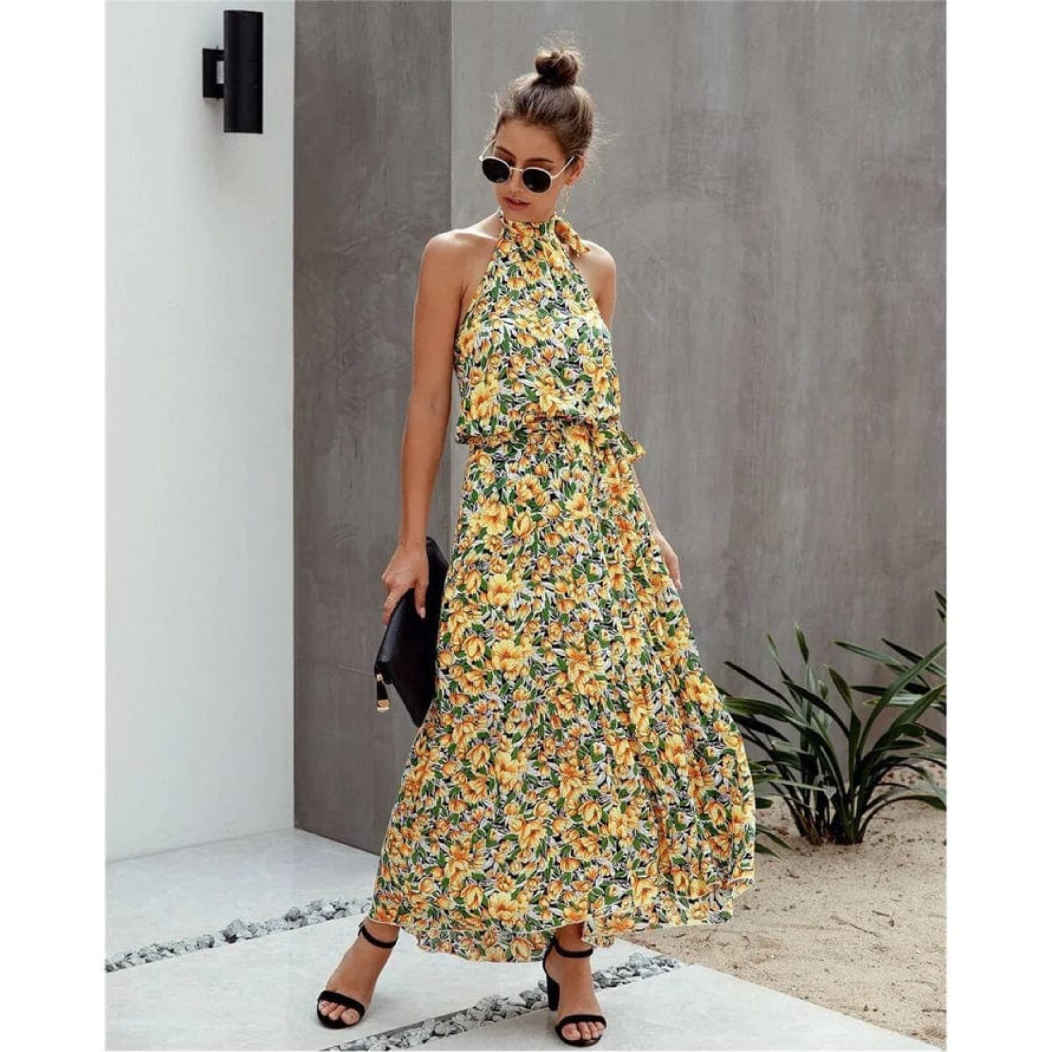 Sophisticated Dress with a Clean Classic Look