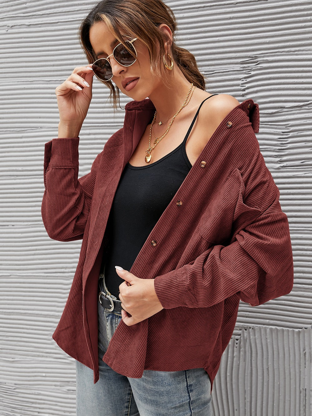 Sophisticated Blouse with a Clean Classic Look
