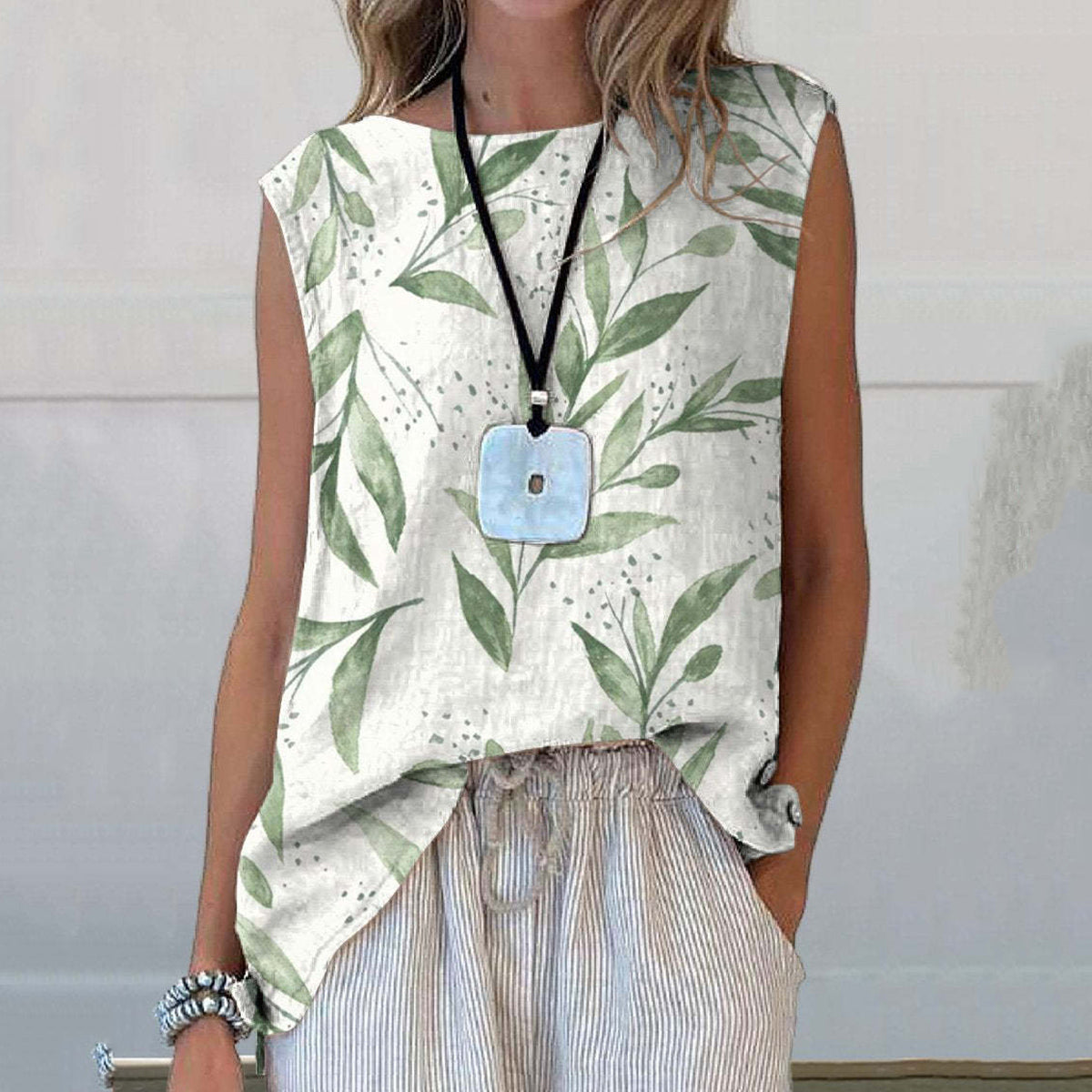 Gracefully Designed Top