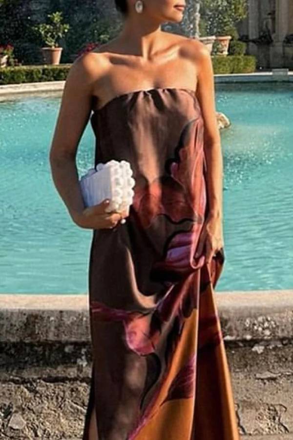 Effortlessly Elegant Dress with a Timeless Design