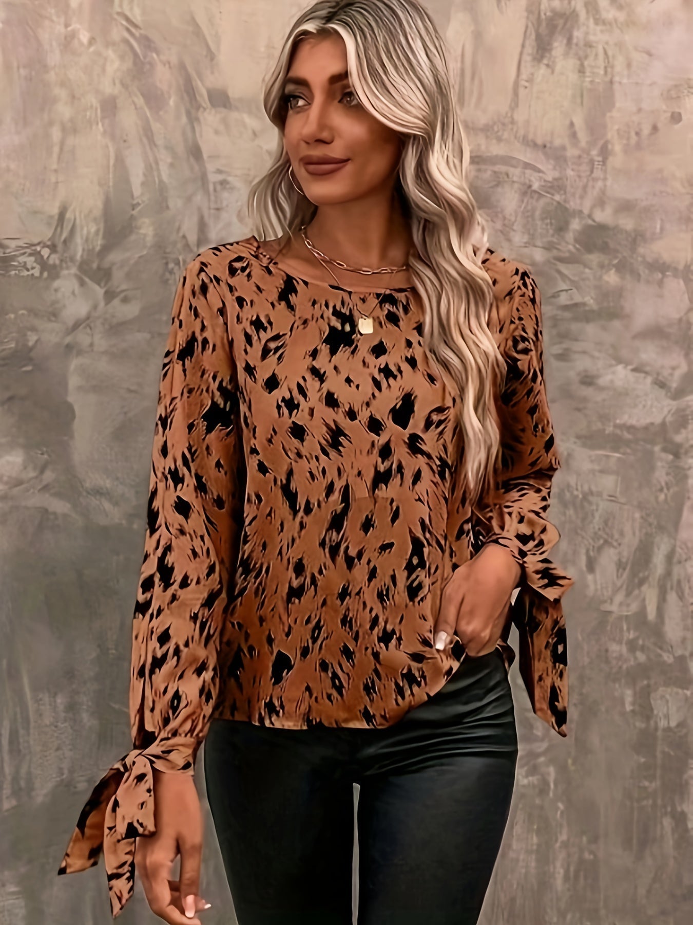 Classic Vintage & Enduringly Stylish Blouse