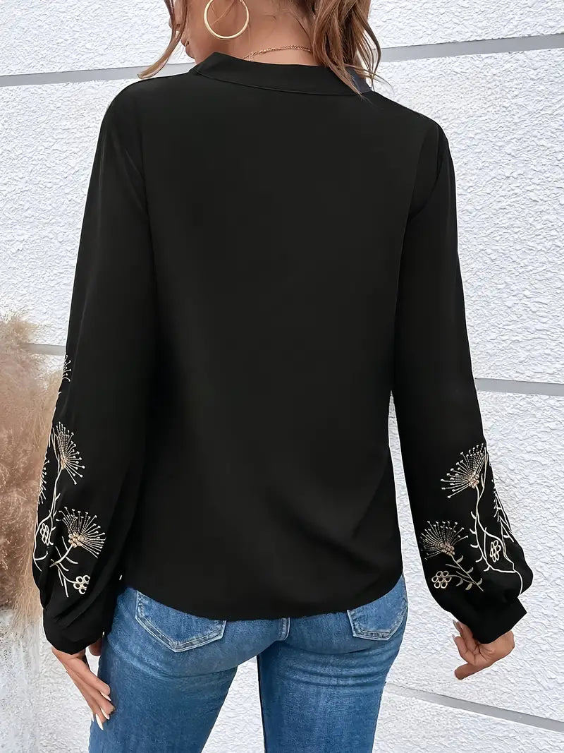 Beautifully Finished Blouse in a Timeless Design
