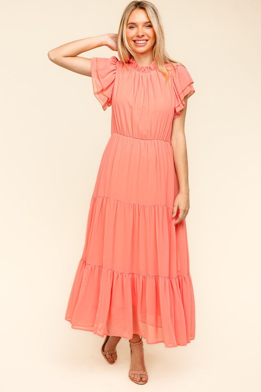 Well Tailored Dress with a Graceful Silhouette