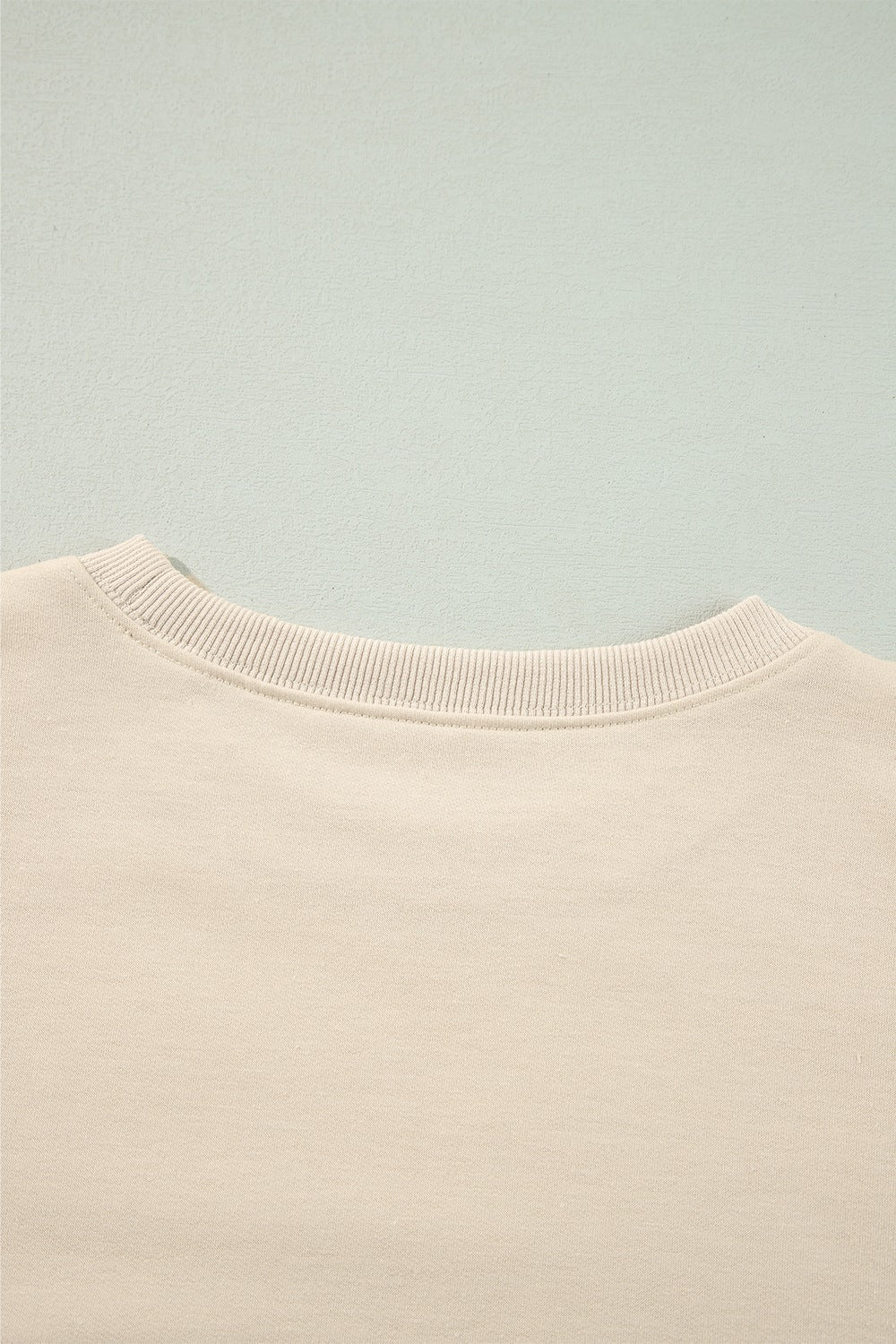 Effortlessly Elegant Blouse with a Timeless Design