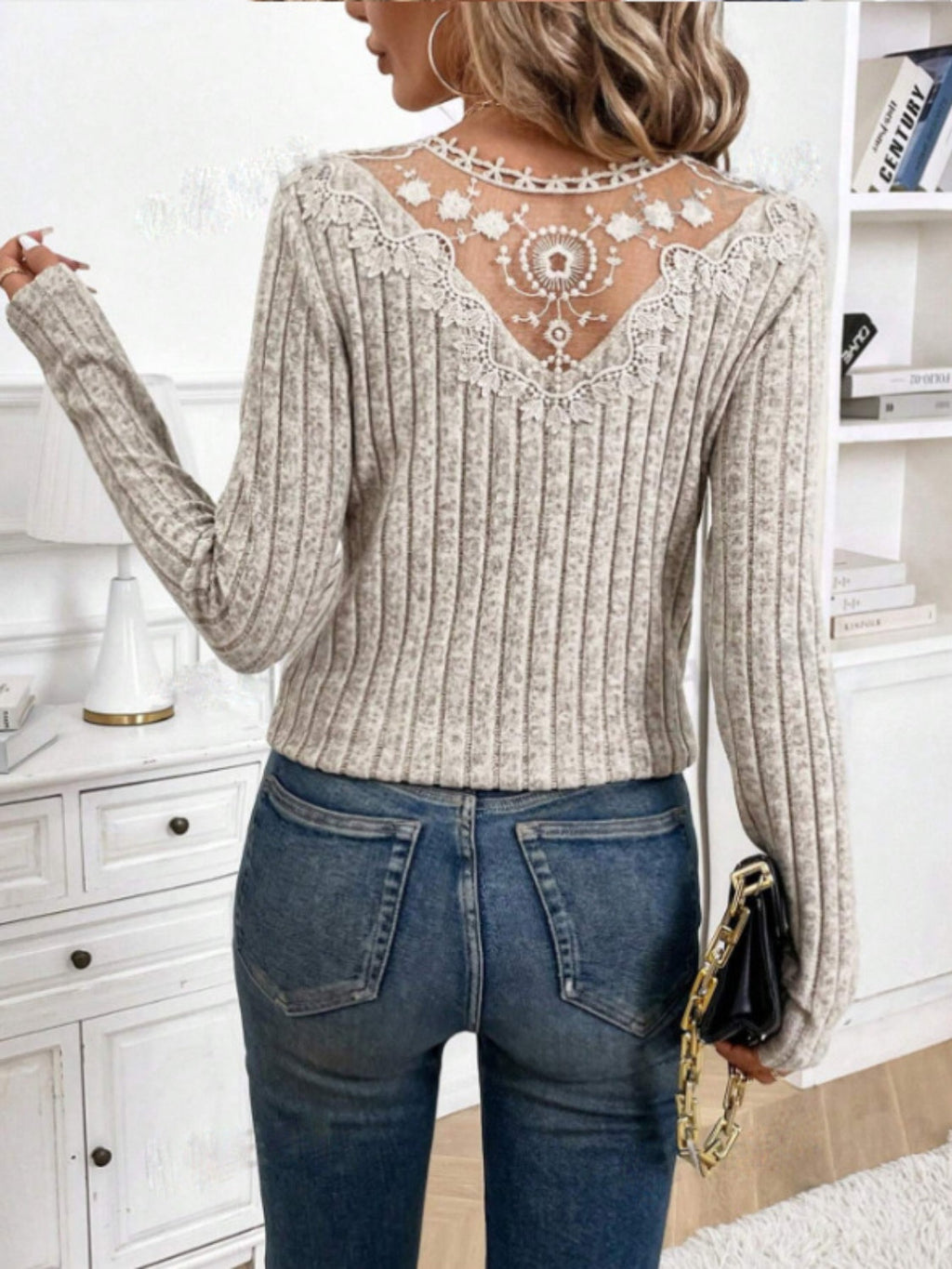 Beautifully Crafted T-Shirt in a Classic Style