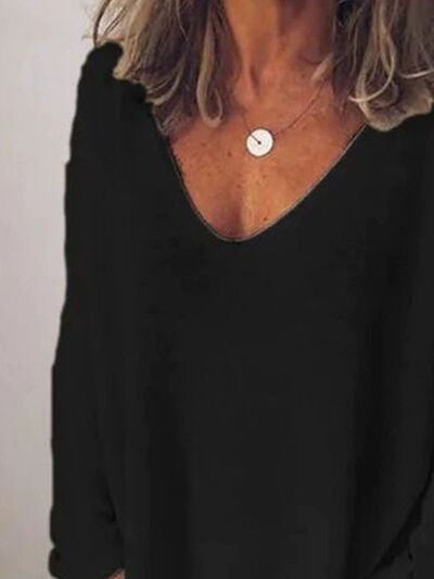 Classic Vintage T-Shirt with a Flattering Fit