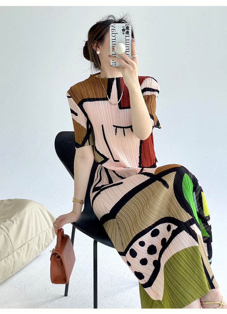 Vintage Inspired Dress with a Contemporary Edge