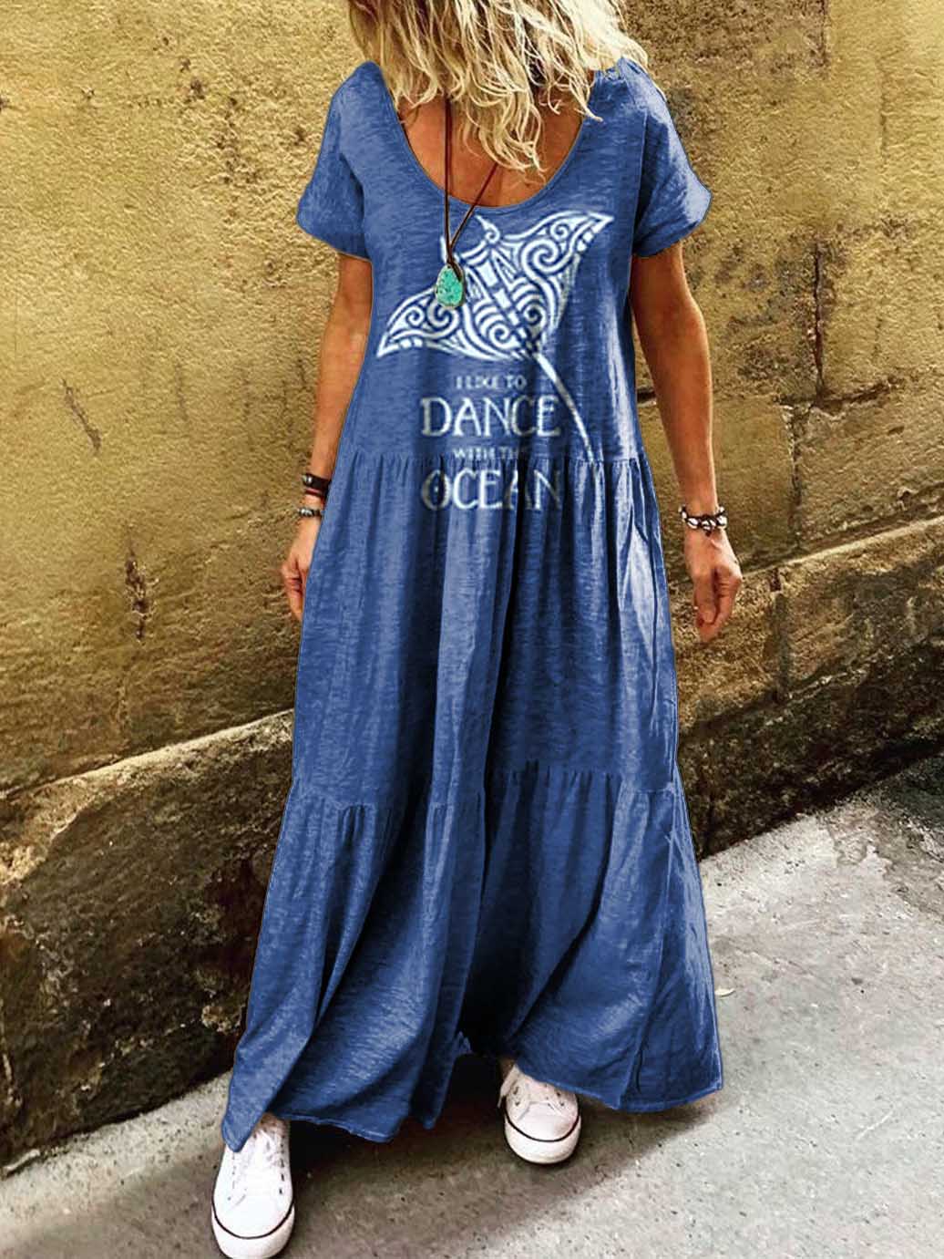 Timeless Vintage Style Dress