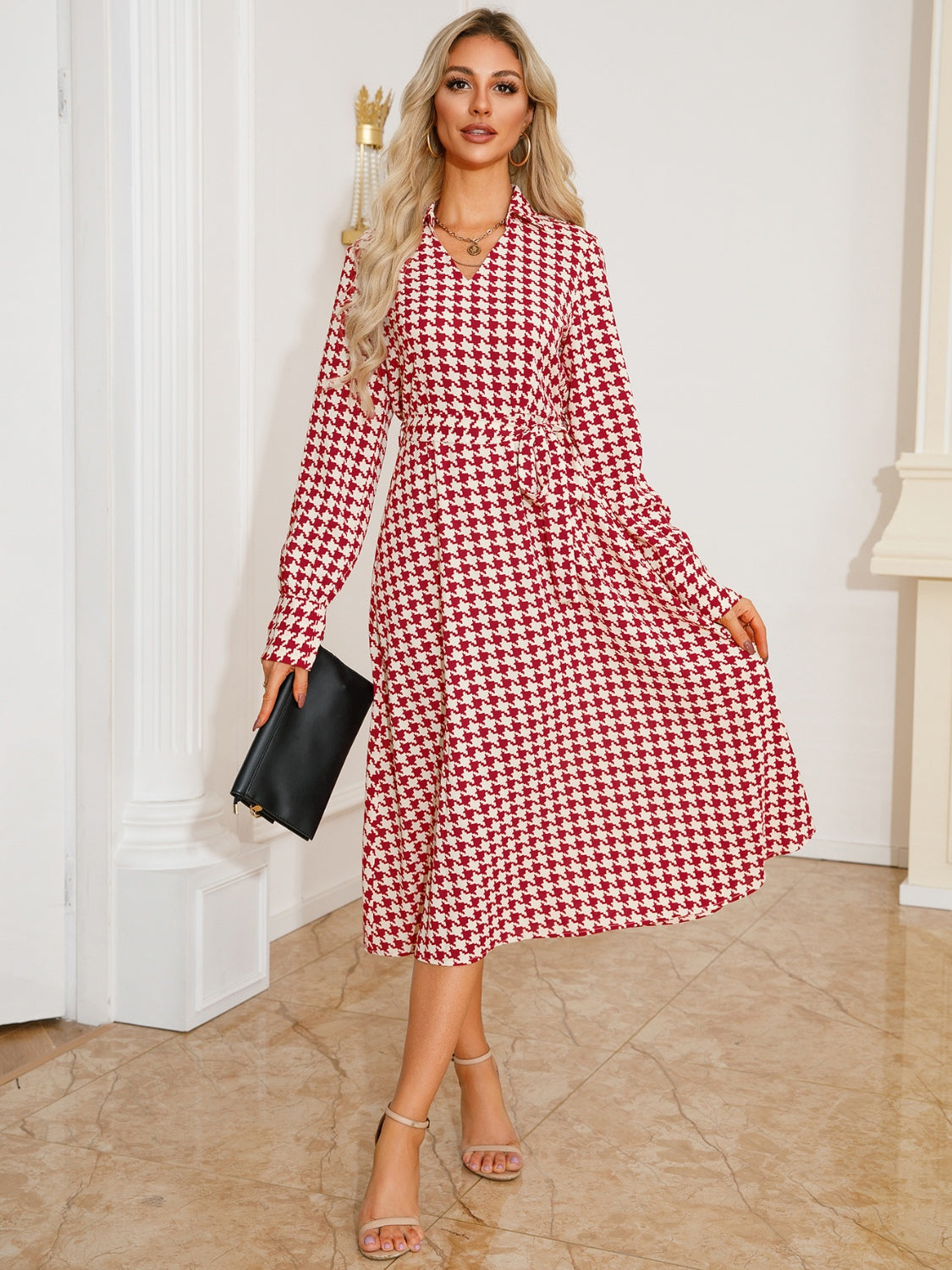 Sophisticated Dress with a Clean Classic Look